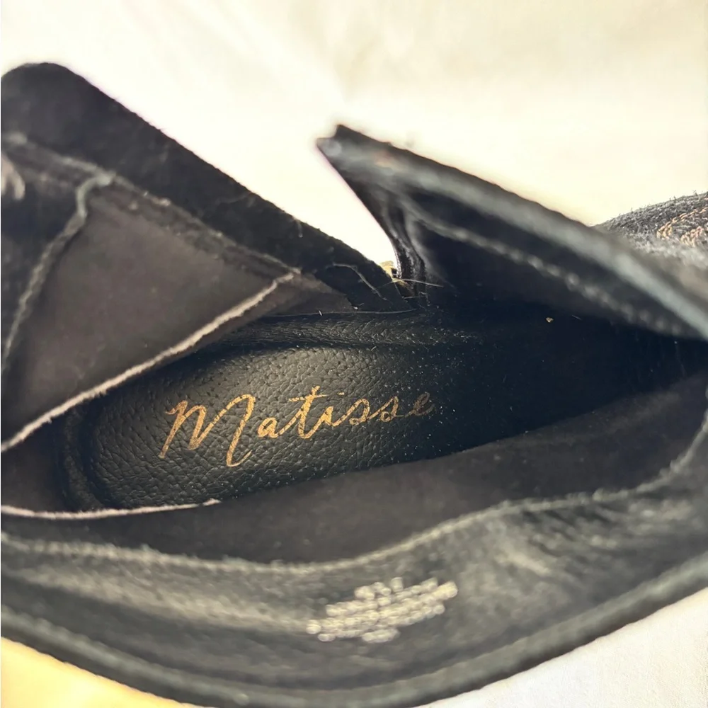 Matisse | Vox‎ Western Embroidered Bootie in Black Suede - 9.5